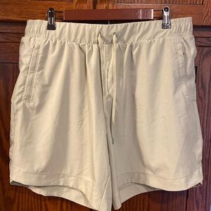 CALIA Hiking short, zippered front pockets, draw string +elastic waist, sz Large